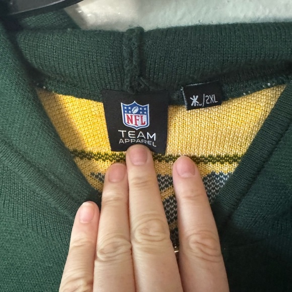 NFL Apparel Green Bay Packers Klew Big Logo Full-Zip Hoodie - Picture 4 of 11